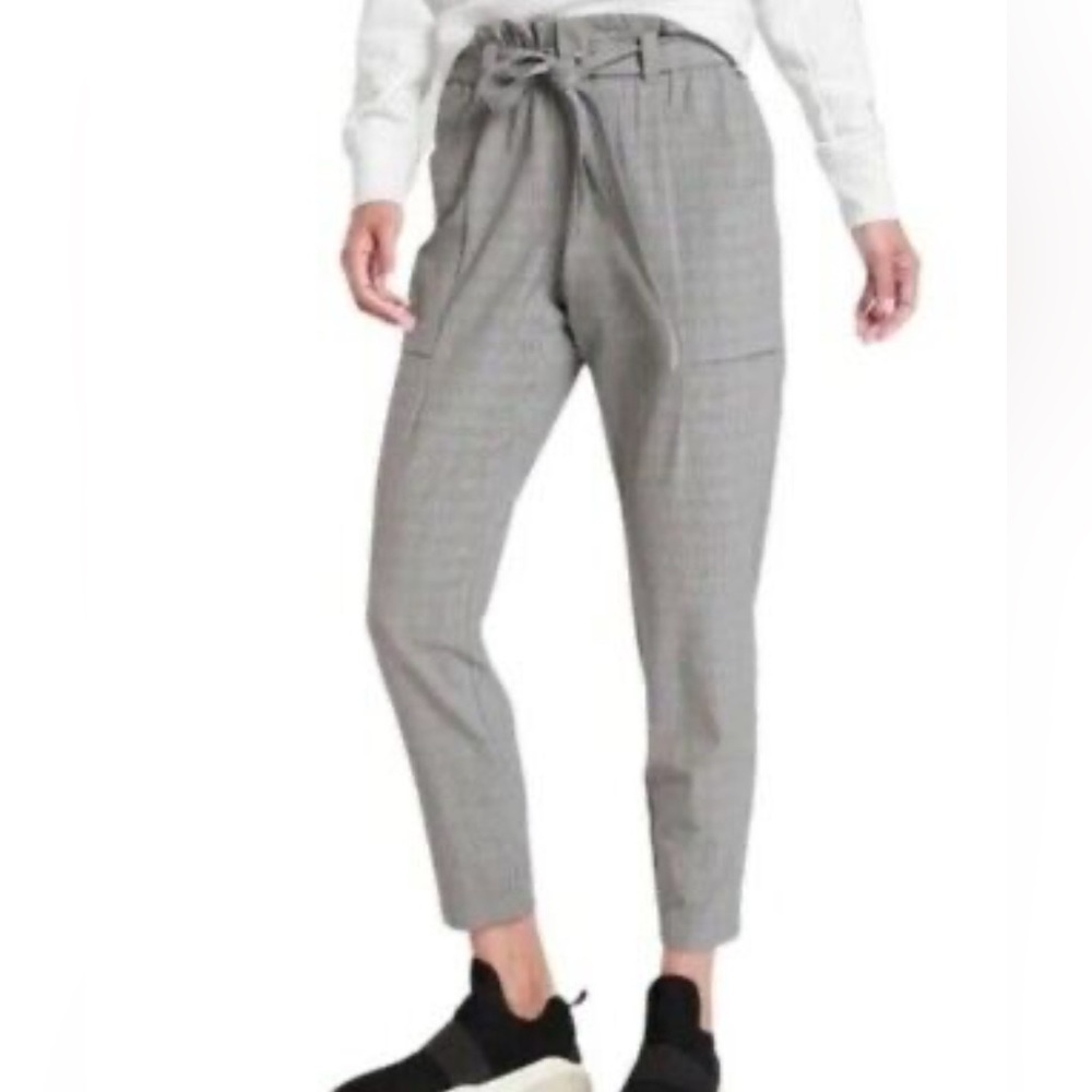 Athleta Gray Plaid Skyline Ankle Casual Pants Elastic Waistband Tie Front Size 8